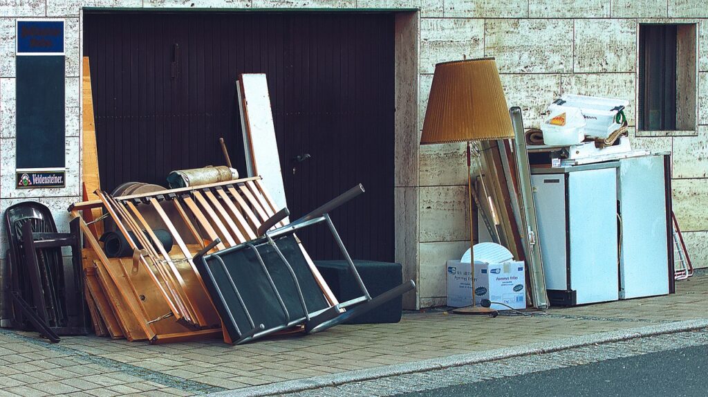 découvrez l'art du désencombrement avec nos conseils pratiques pour organiser votre espace de vie. apprenez à trier, simplifier et créer un environnement apaisant grâce à des techniques efficaces de decluttering.