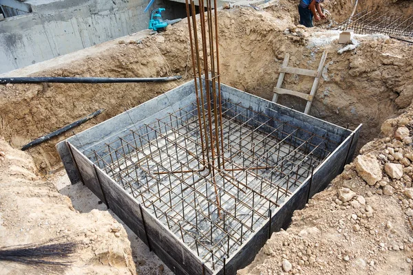 Rabattement de nappe phréatique pour travaux