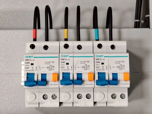 Court-circuit appareil ou installation : comment savoir ?